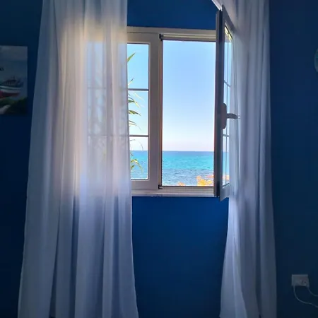 La Terrazza Sul Mare Fronte Mare&vicino Aereoporto Sicilian Vintage Style Seaside * Cinisi