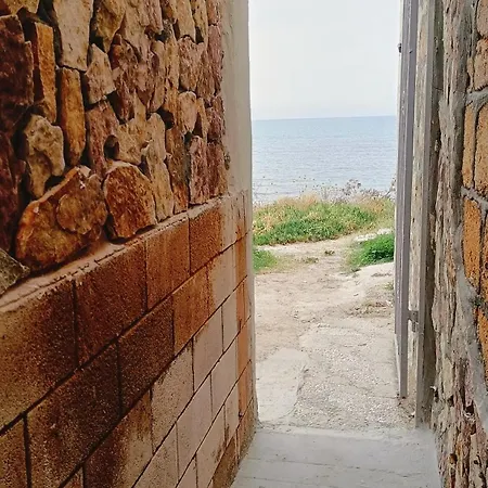 La Terrazza Sul Mare Fronte Mare&vicino Aereoporto Sicilian Vintage Style Seaside Pensionat